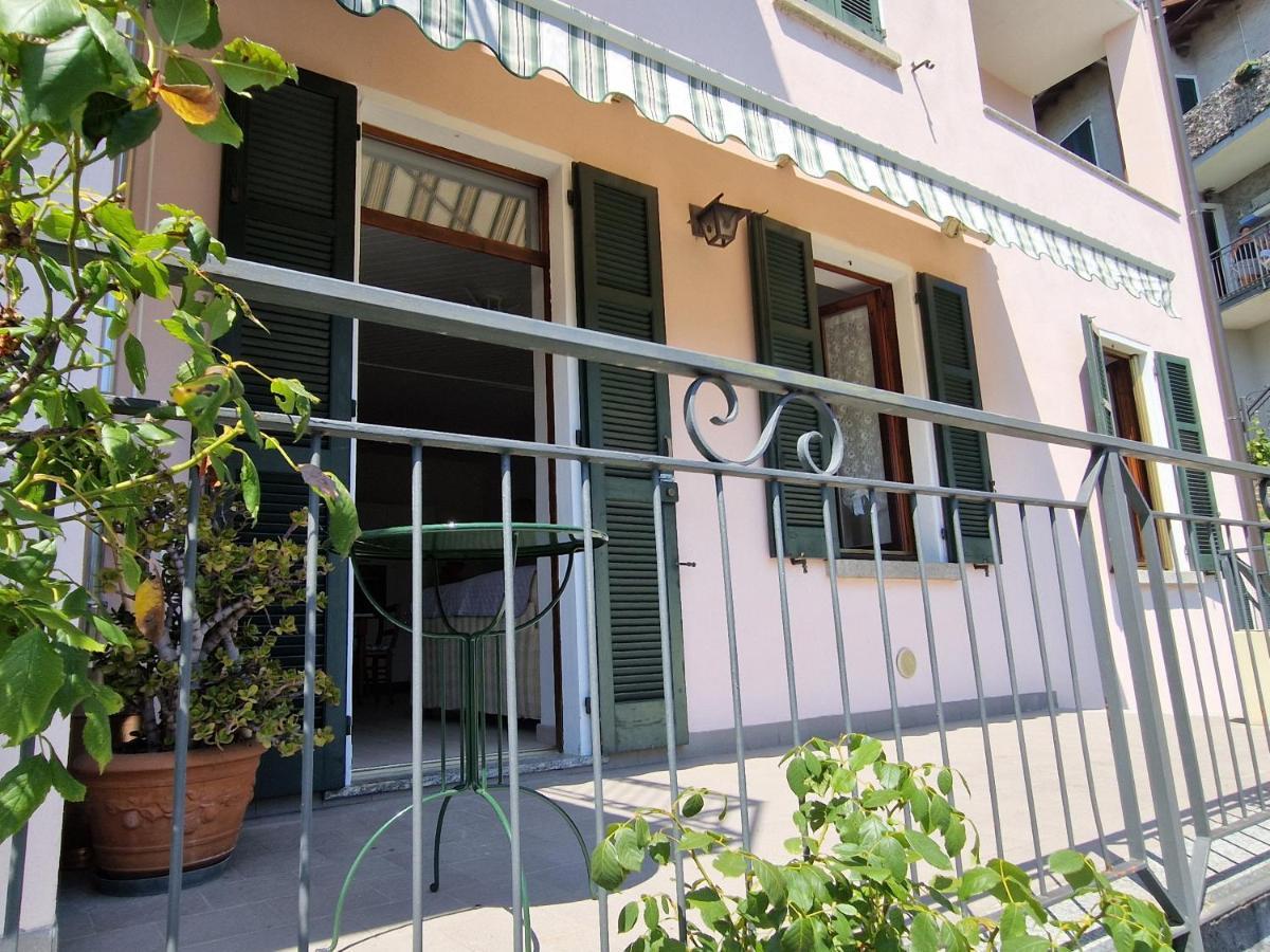 Apartament Borgocastello Rezzonico Zewnętrze zdjęcie