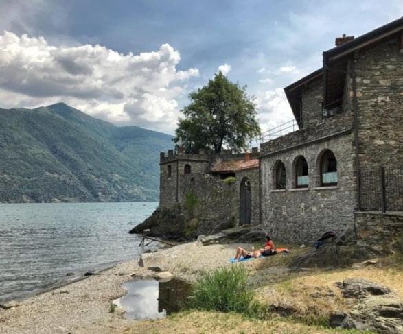 Apartament Borgocastello Rezzonico Zewnętrze zdjęcie